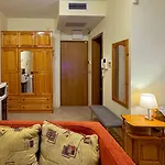 Prime Location Midia * Сонячний Берег