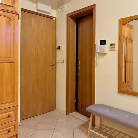 Апартаменти Prime Location Midia *