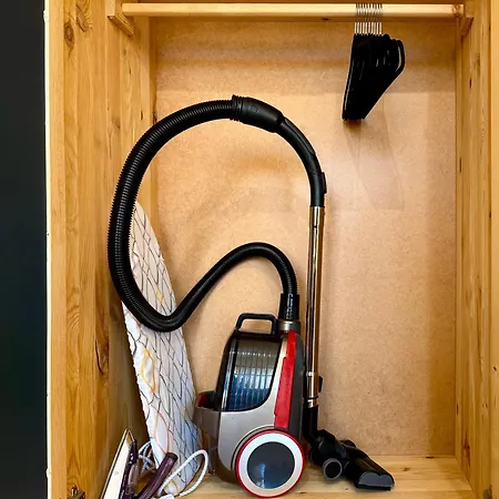 Prime Location Midia *