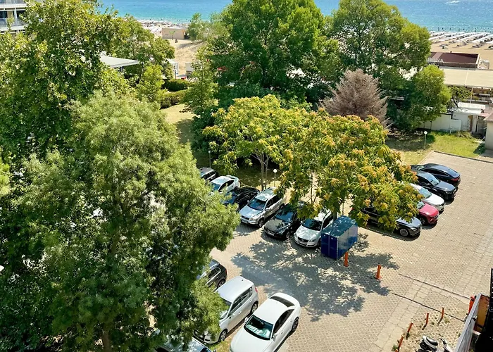 Prime Location Midia *